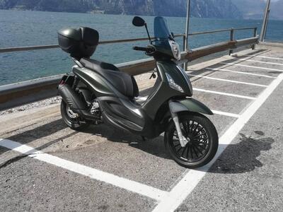 Piaggio Beverly 300 ABS-ASR (2021 - 25) usata