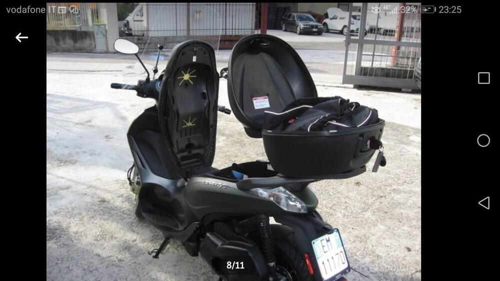 Piaggio Beverly 300 ABS-ASR (2021 - 25) (5)