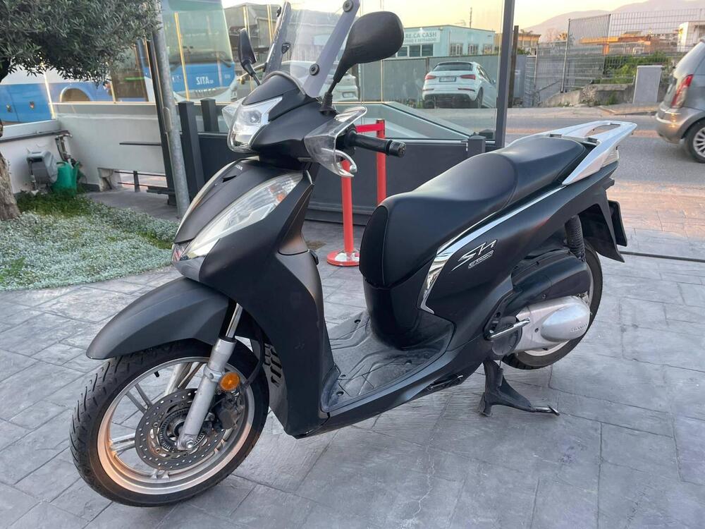 Honda SH 300 i ABS (2016 - 20) (3)