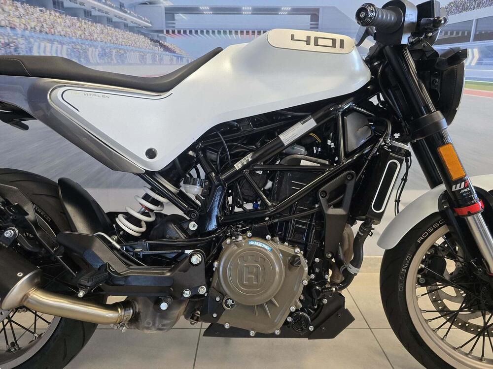 Husqvarna Vitpilen 401 (2021 - 23) (9)