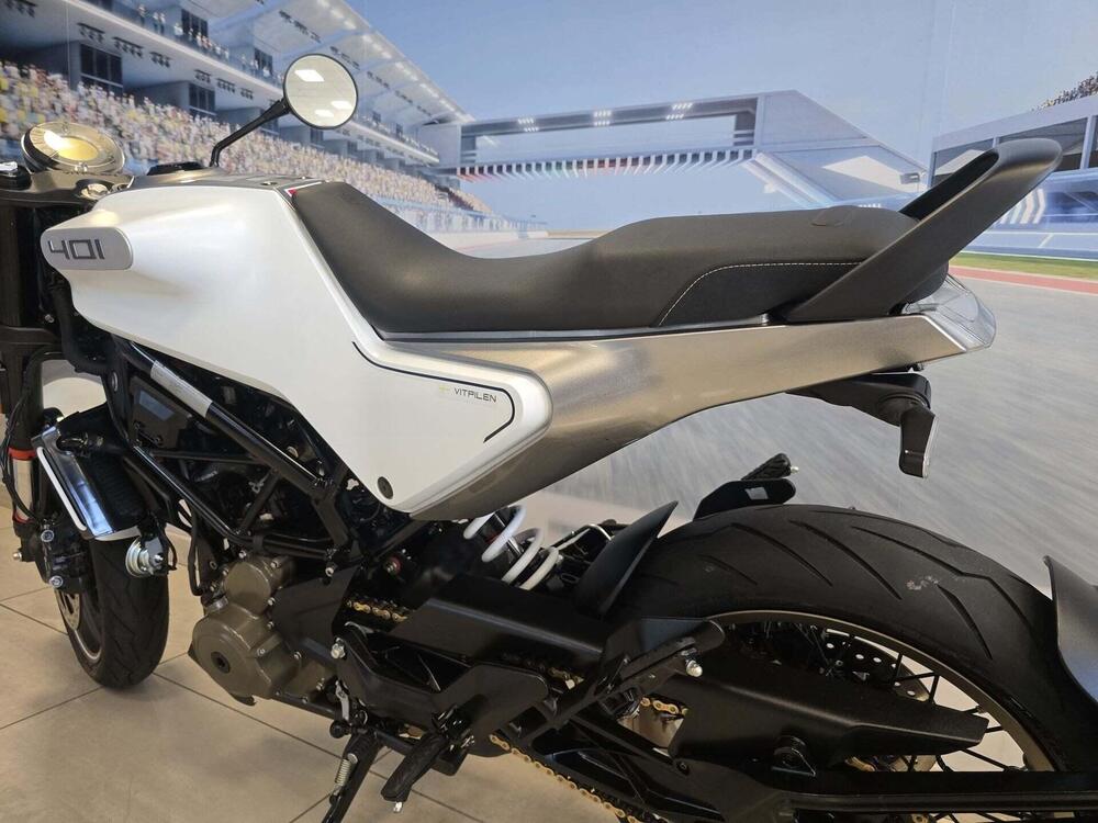 Husqvarna Vitpilen 401 (2021 - 23) (15)
