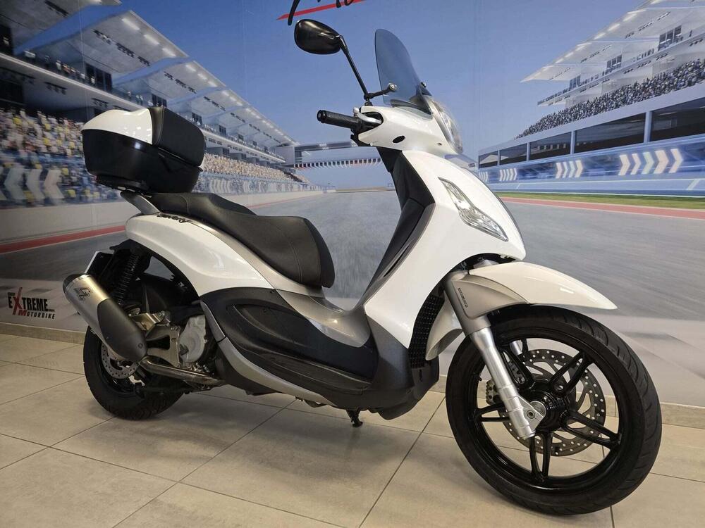 Piaggio Beverly 350 SportTouring ie ABS (2011 - 17) (5)