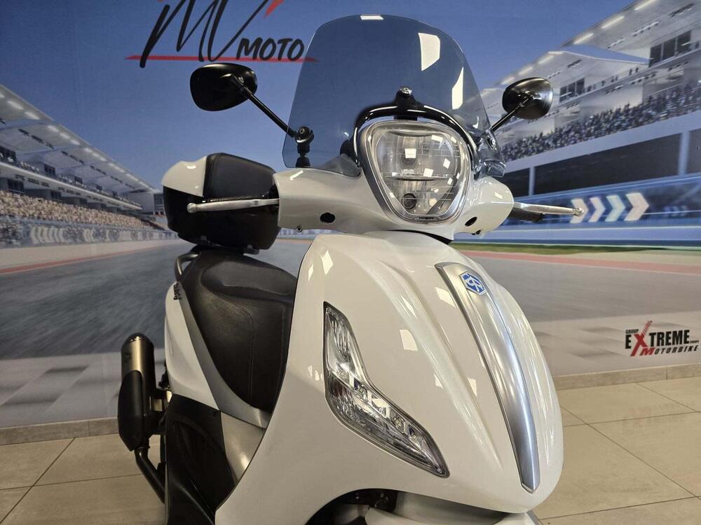 Piaggio Beverly 350 SportTouring ie ABS (2011 - 17) (13)