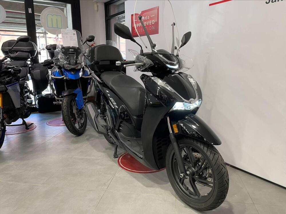 Honda SH 350 (2021 - 24) (7)