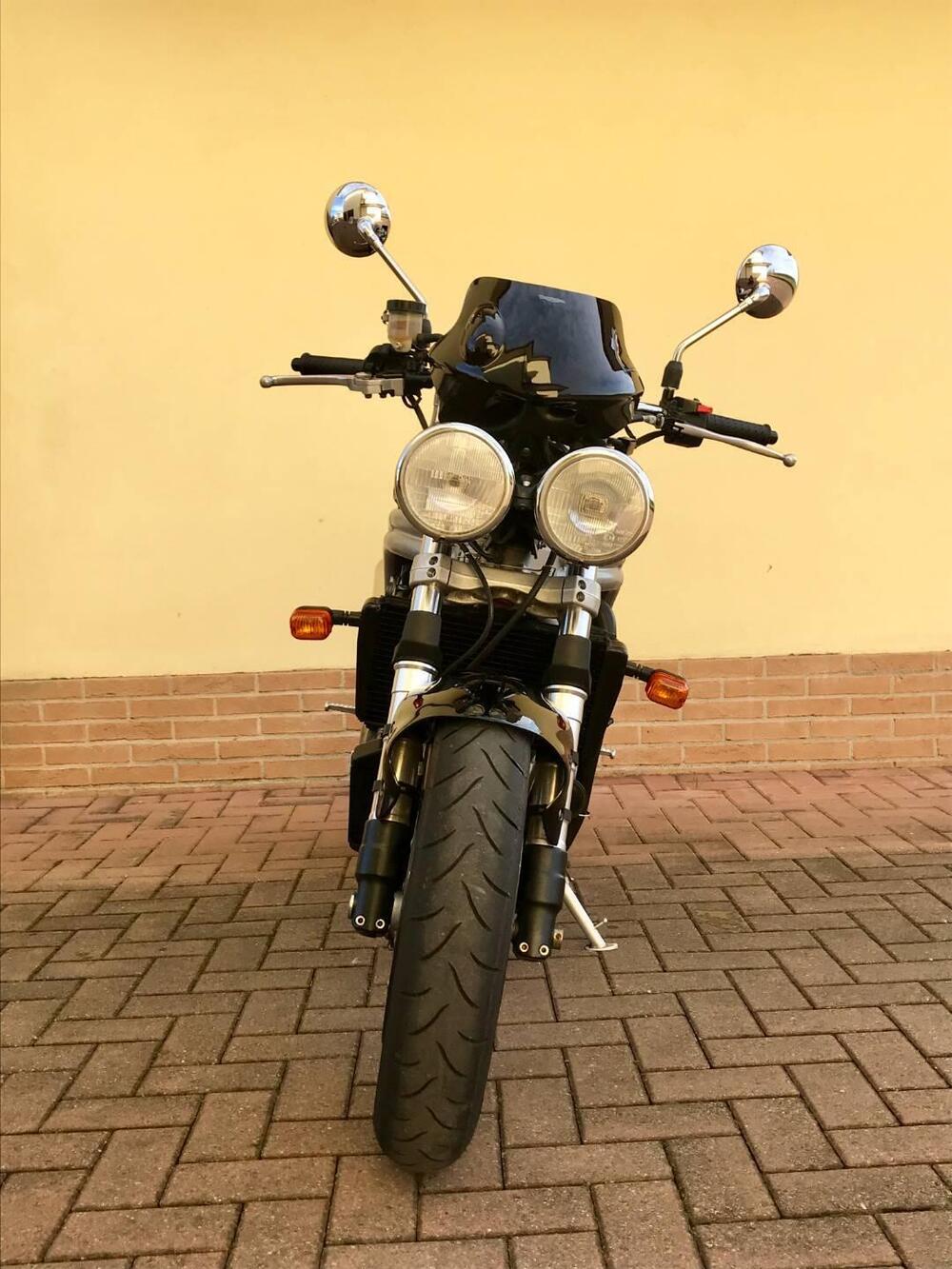 Triumph Speed Triple 955 (1998 - 01) (2)