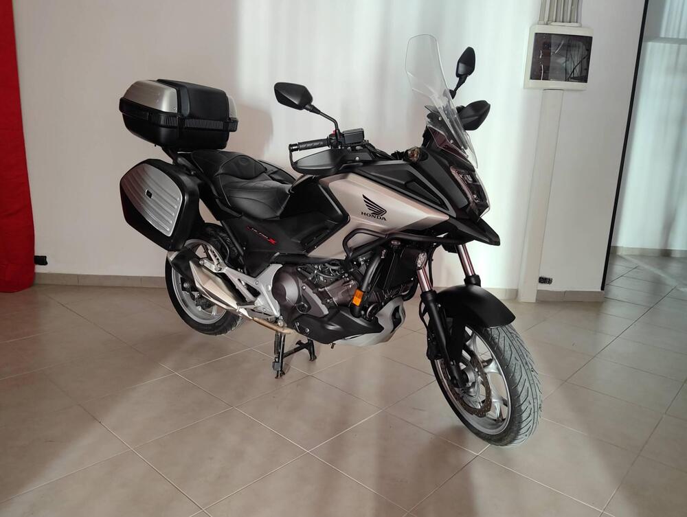 Honda NC 750 X DCT ABS Travel Edition (2016 -17) (3)