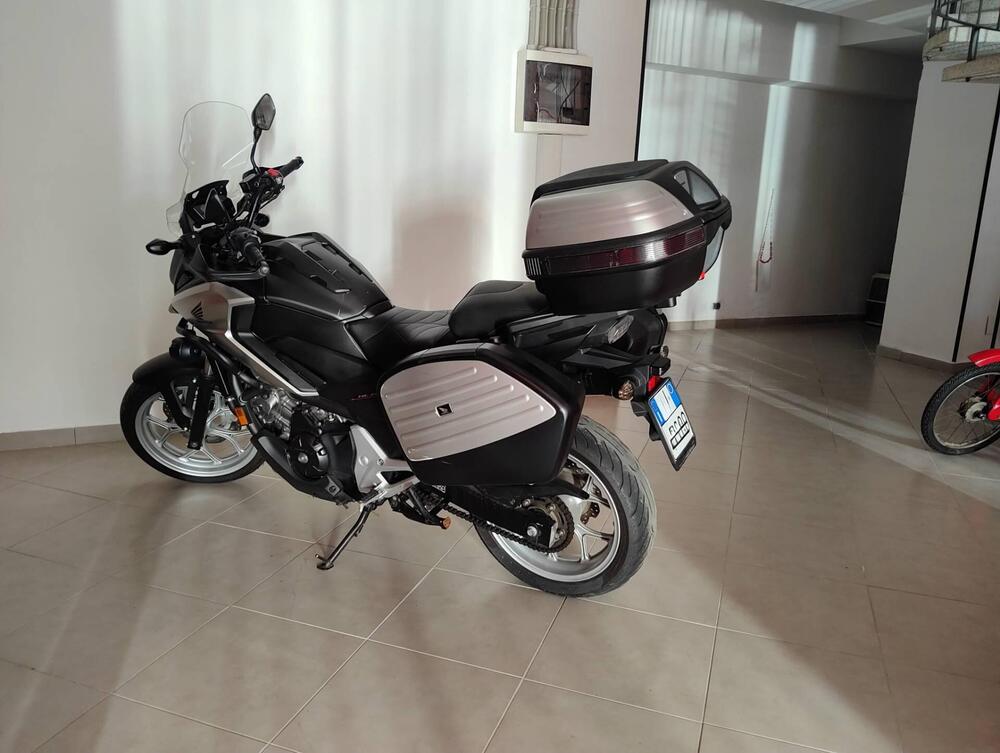 Honda NC 750 X DCT ABS Travel Edition (2016 -17) (2)