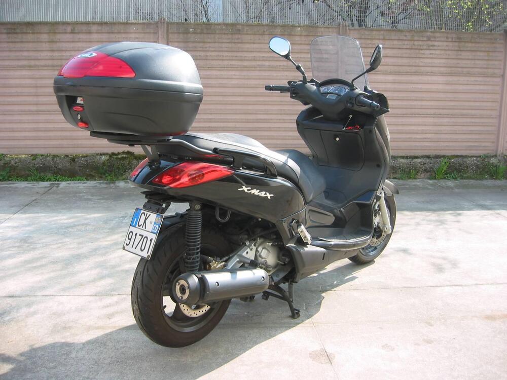 Yamaha X-Max 250 (2005 - 07) (2)
