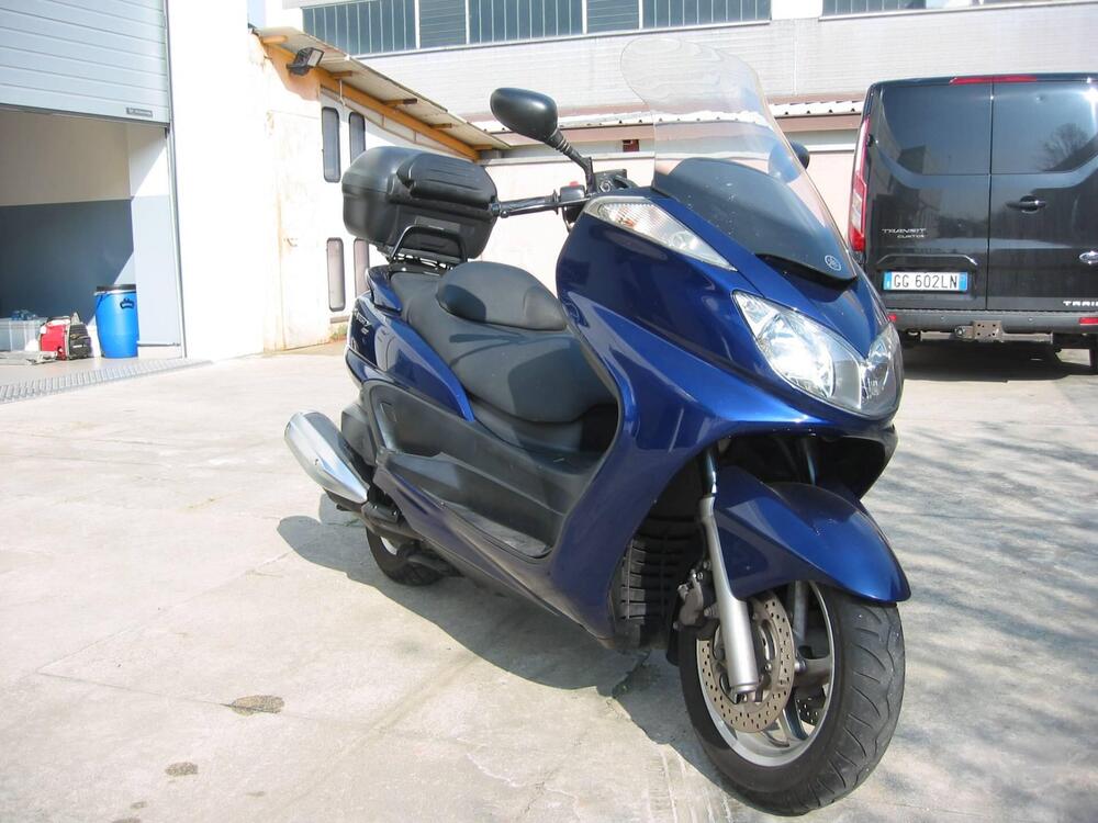 Yamaha Majesty 400 (2004 - 08) (3)