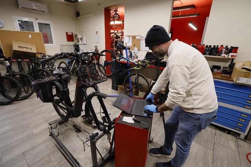 5 COSE DA FARE per la MANUTENZIONE della tua E-BIKE [VIDEO]