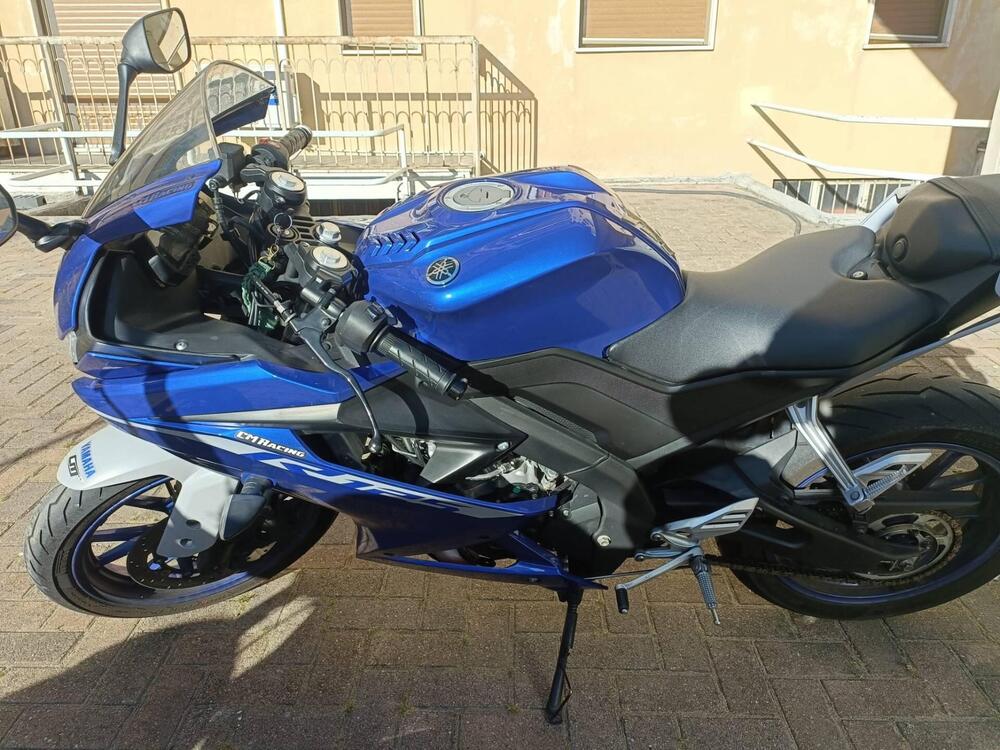 Yamaha YZF R125 (2021 - 22) (2)