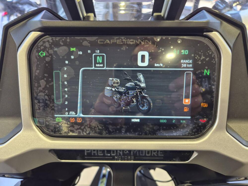 Phelon & Moore Motors Capetown 7S (2025 - 26) (4)