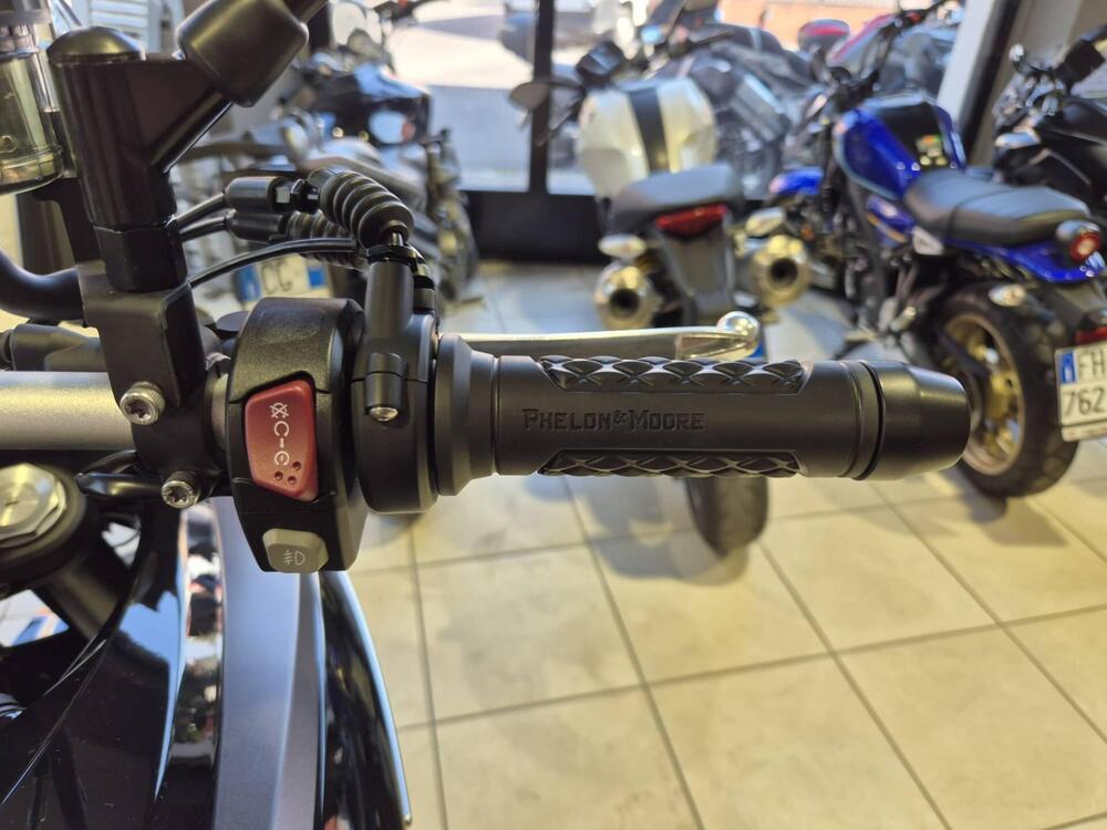 Phelon & Moore Motors Capetown 7S (2025 - 26) (12)