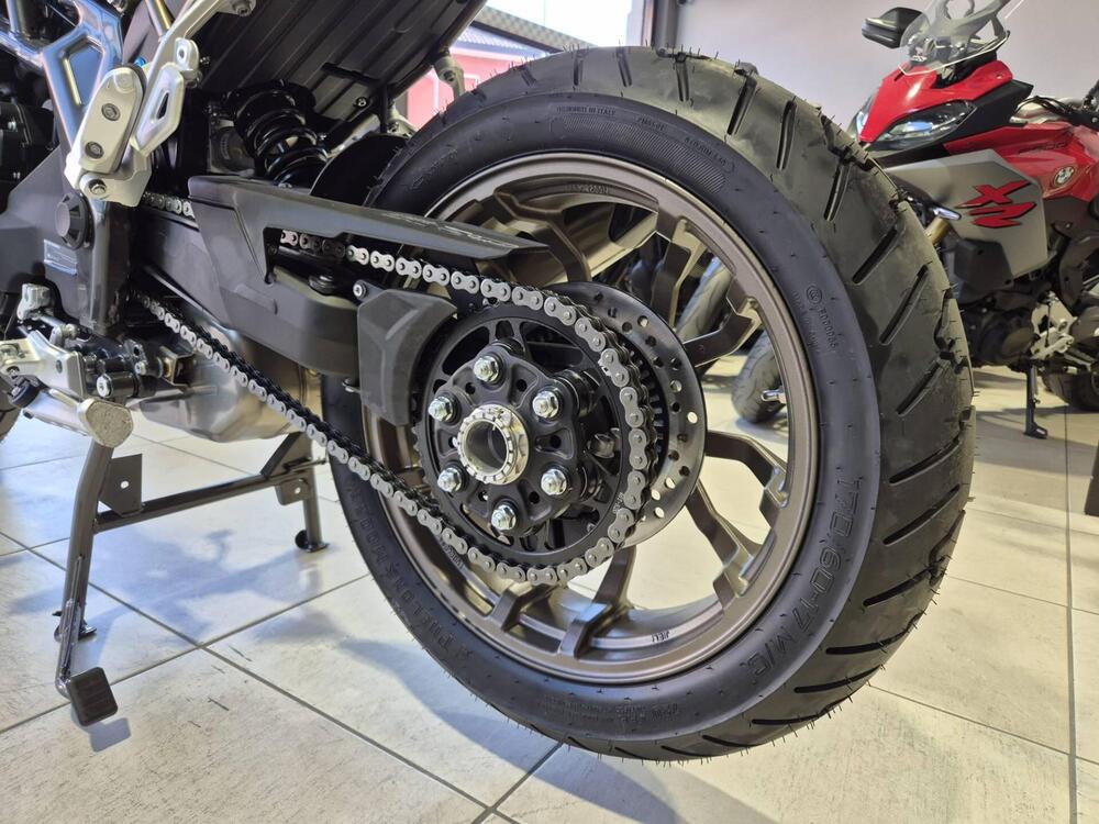 Phelon & Moore Motors Capetown 7S (2025 - 26) (17)