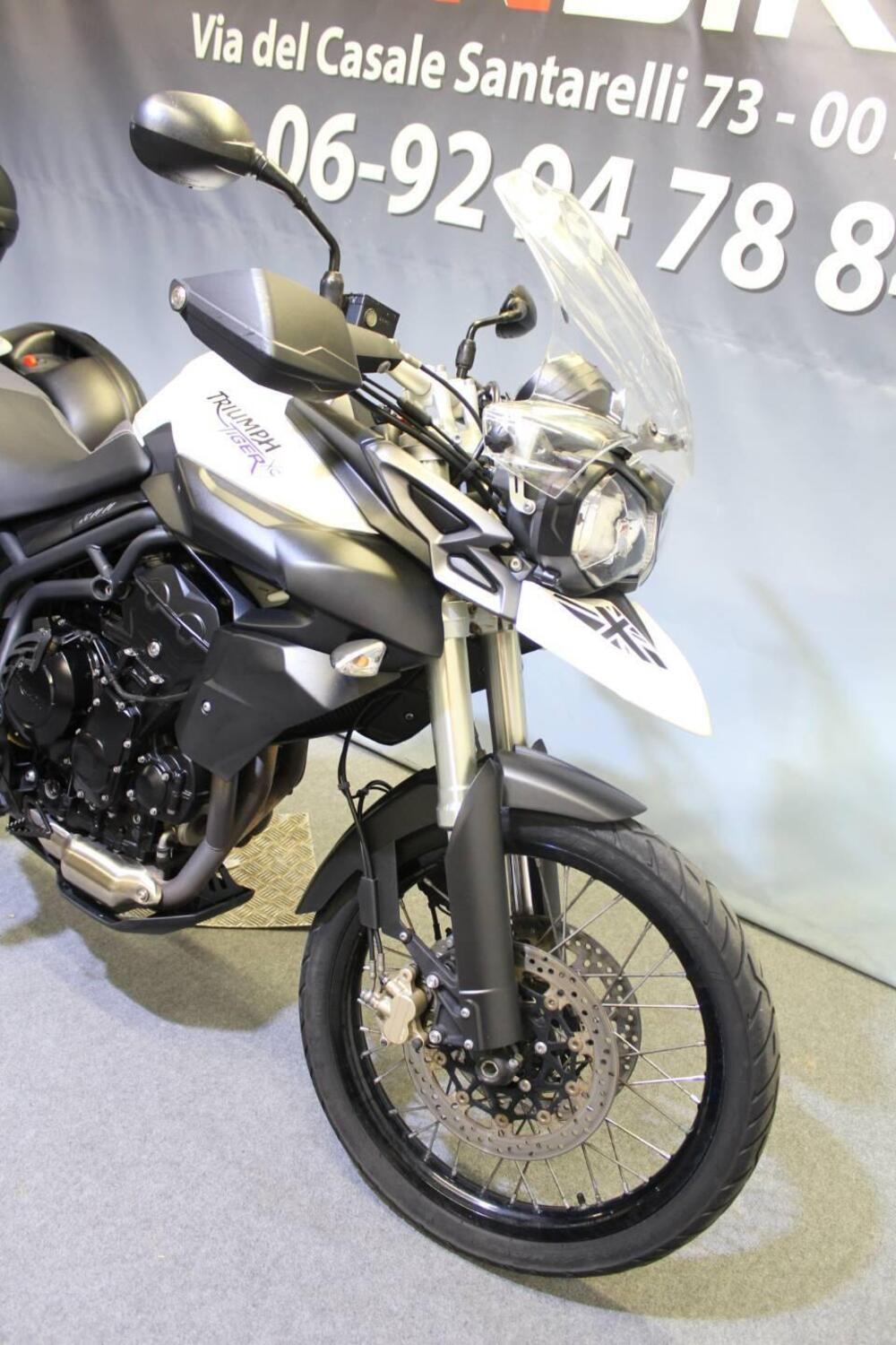 Triumph Tiger 800 XC (2011 - 12) (8)