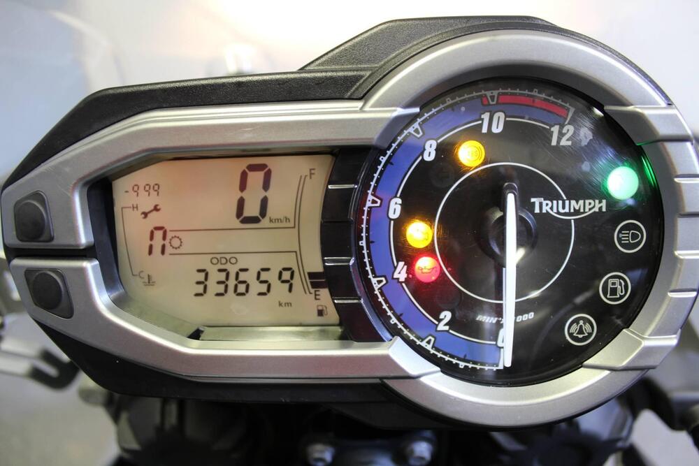 Triumph Tiger 800 XC (2011 - 12) (3)