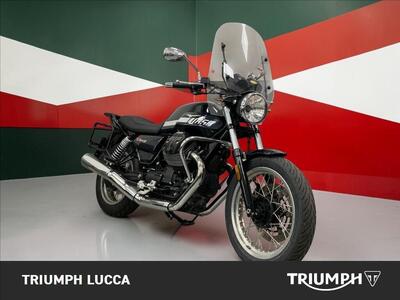 Moto Guzzi V7 850 Stone Special Abs (2021) usata