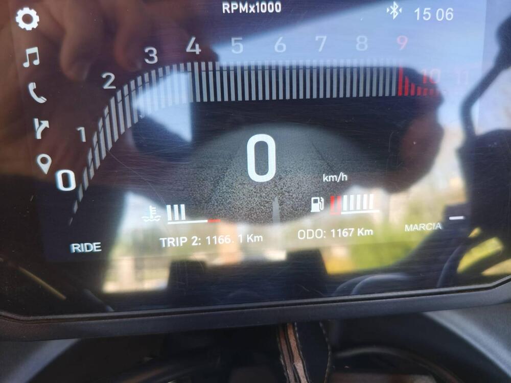 Moto Morini X-Cape 700 Gold Edition (2025 - 26) (7)