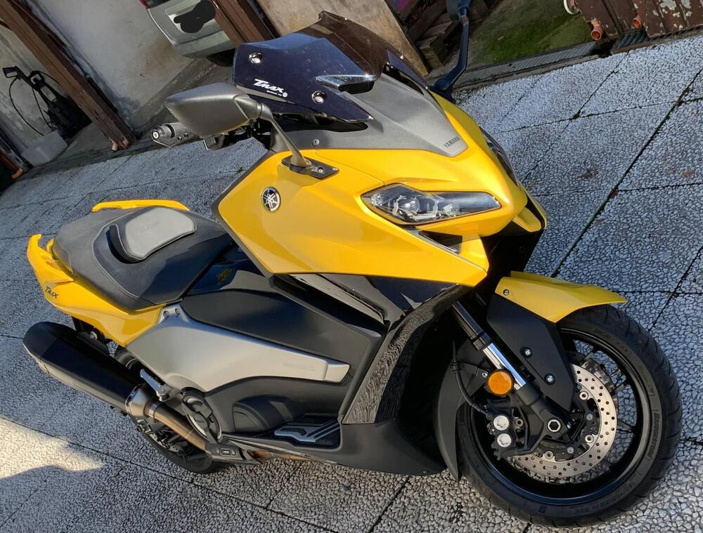 Yamaha T-Max 560 (2022 - 24) (2)
