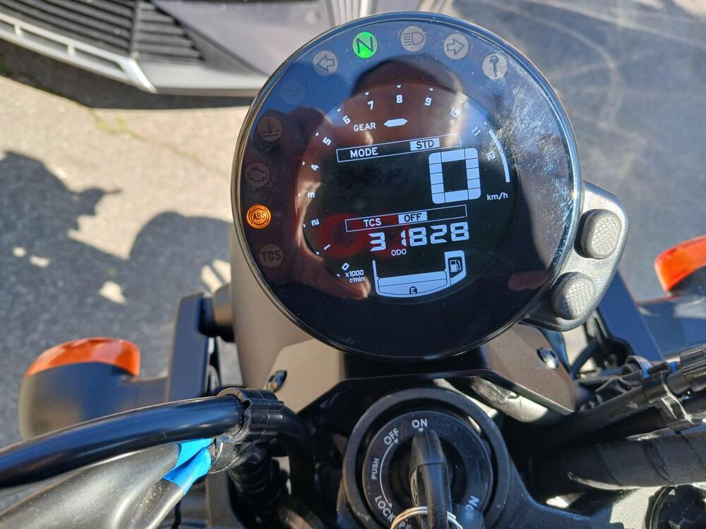 Yamaha XSR 700 (2022 - 26) (2)