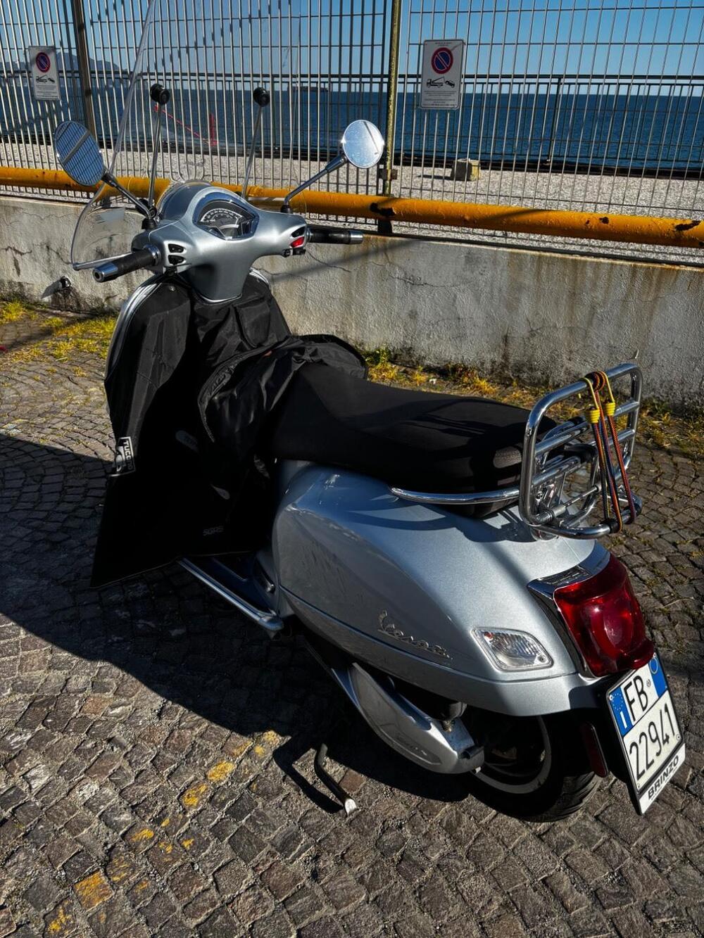 Vespa GTS 300 (2023 - 24) (5)