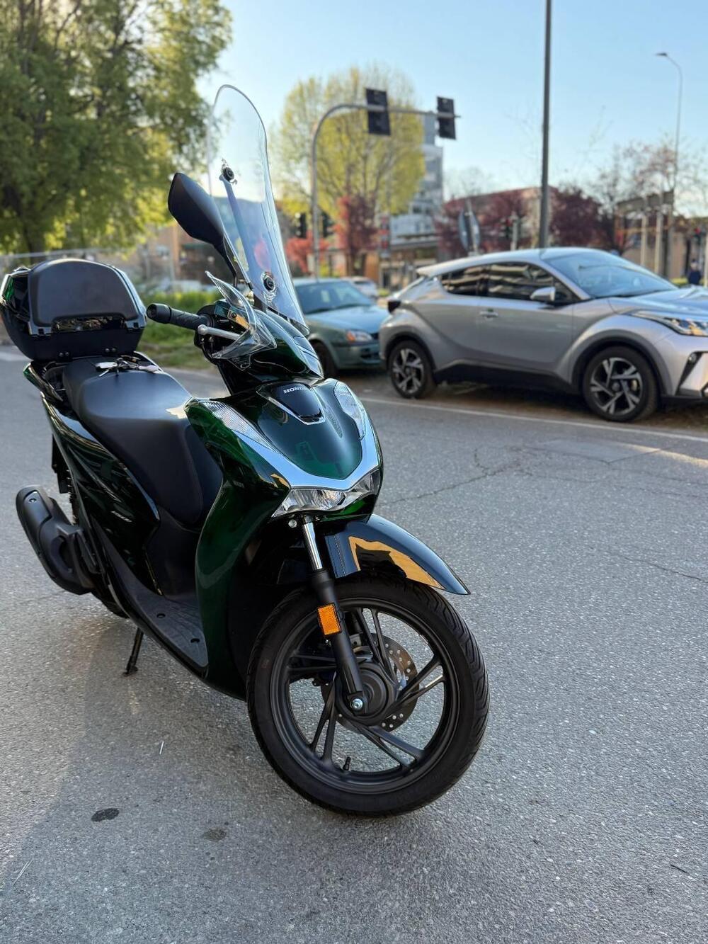 Honda SH 150i Vetro (2024 - 25) (3)