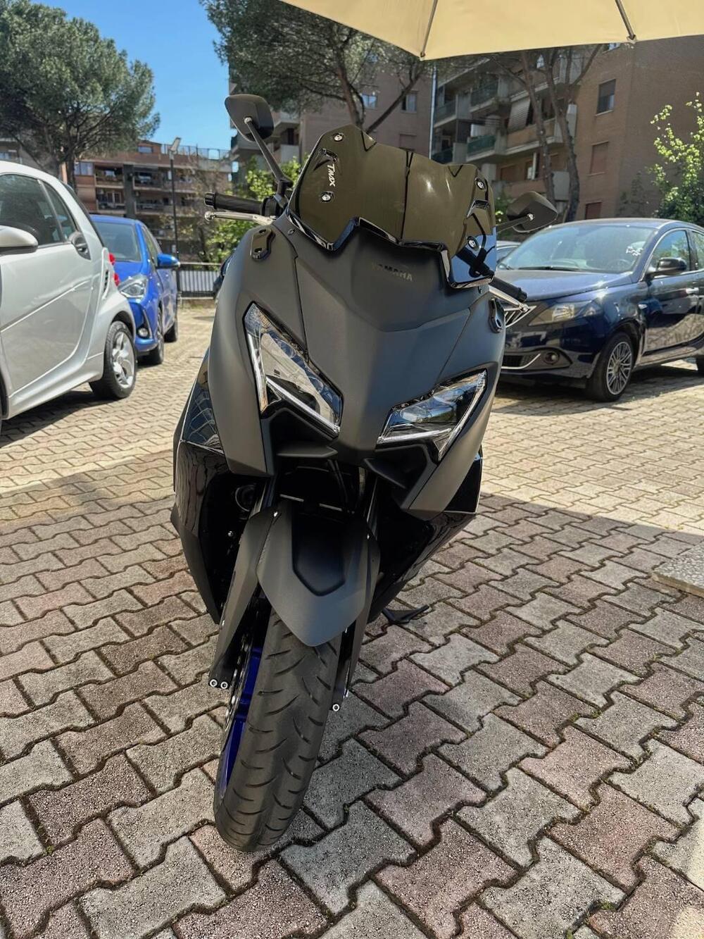 Yamaha T-Max 560 (2025 - 26) (2)