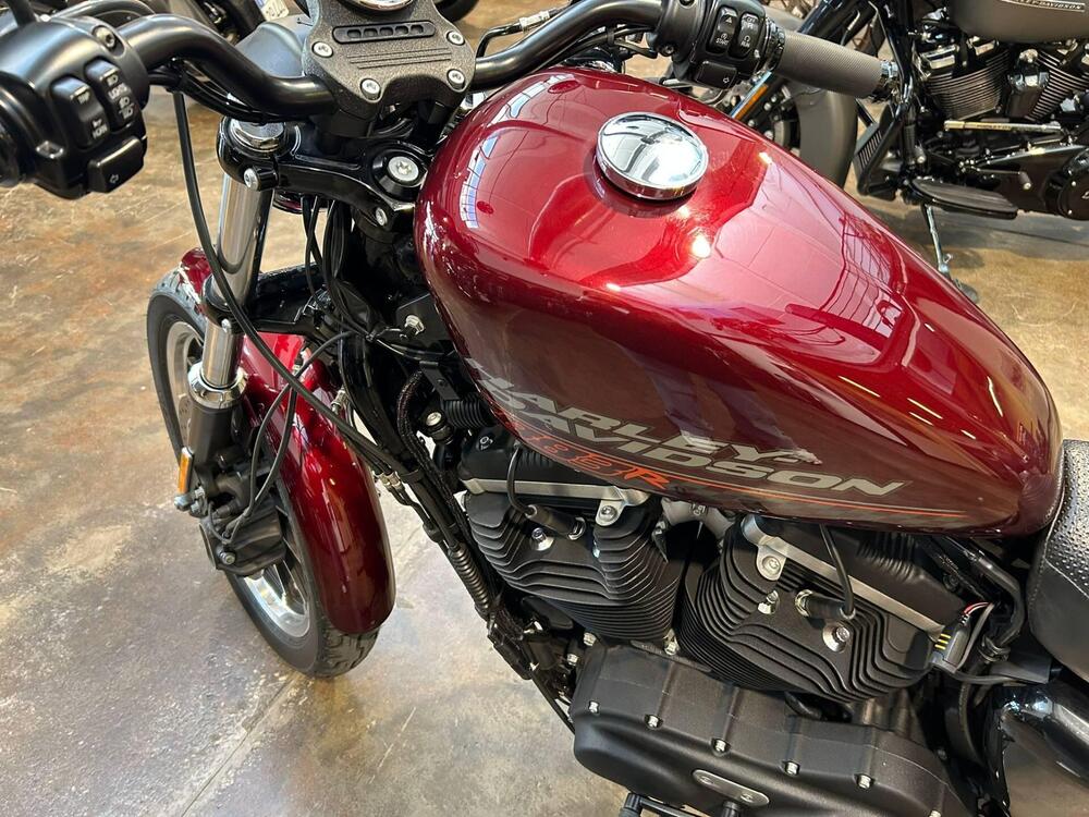 Harley-Davidson 883 R (2008 - 16) - XL 883R (3)