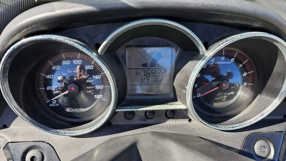 Kymco Downtown 300i ABS (2009 - 17) (7)