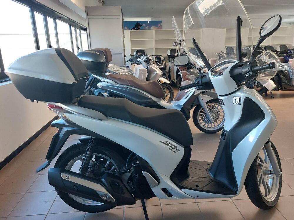 Honda SH 125 i ABS (2013 - 17) (5)