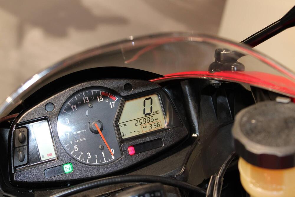 Honda CBR 600 RR (2007 - 08) (6)