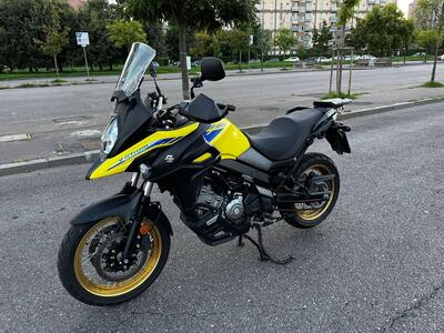 Suzuki V-Strom 650XT Explorer (2022 - 25) usata