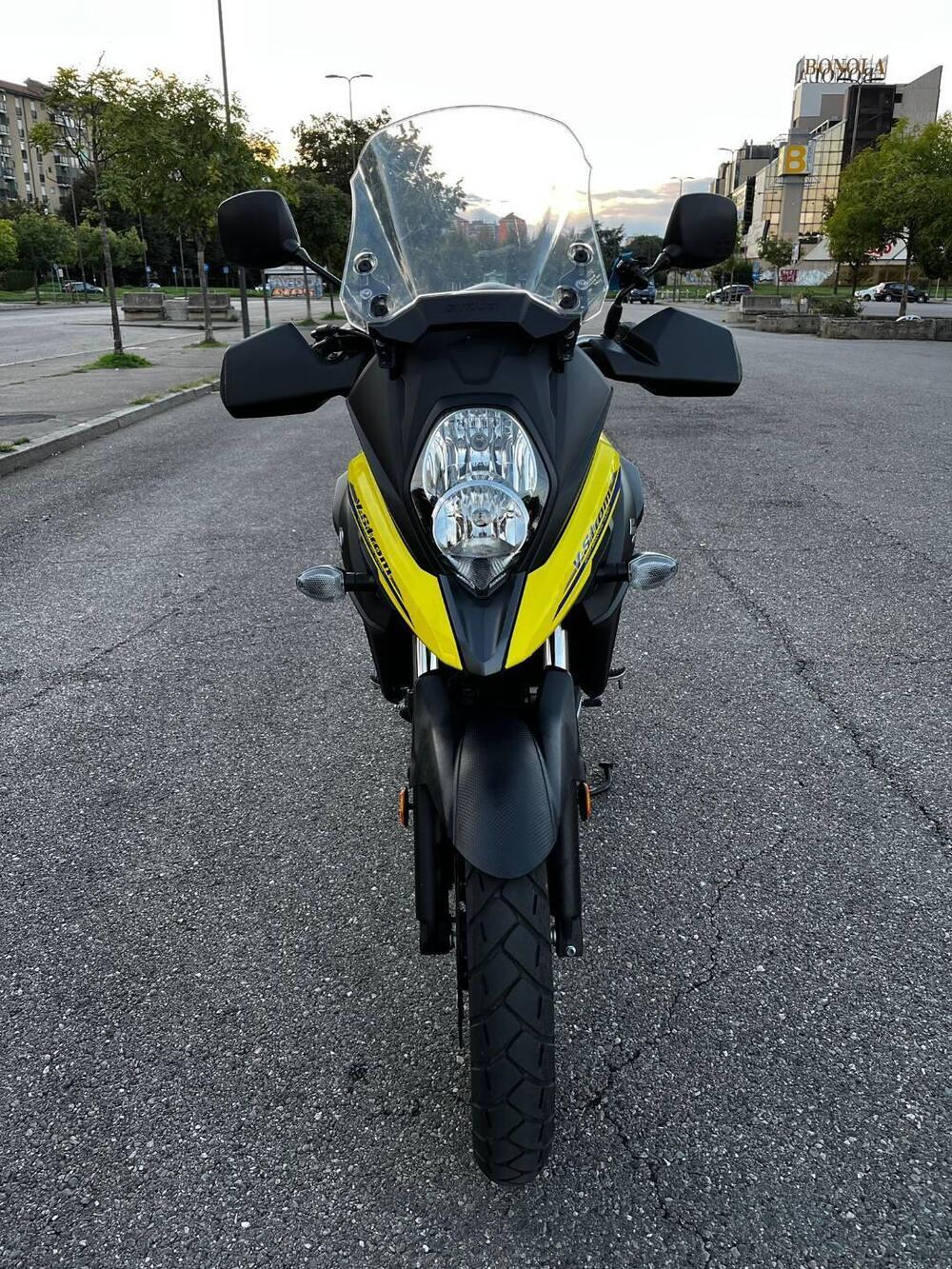 Suzuki V-Strom 650XT Explorer (2022 - 25) (3)