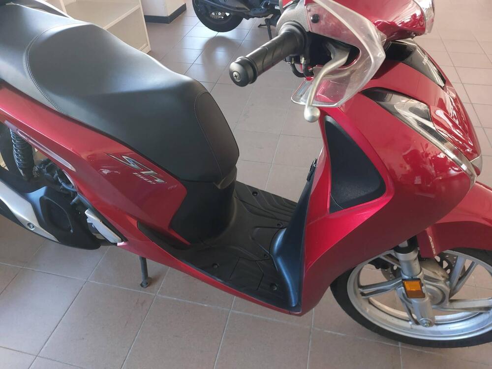 Honda SH 150i (2017 - 19) (2)