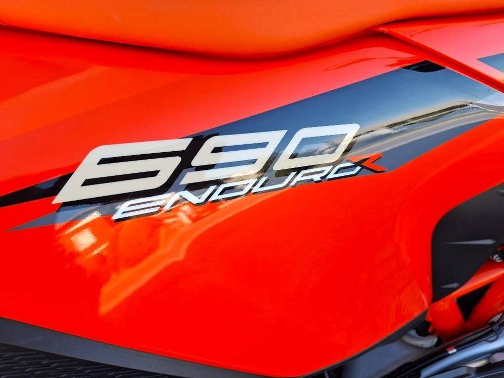 KTM 690 Enduro R (2022 - 25) (6)