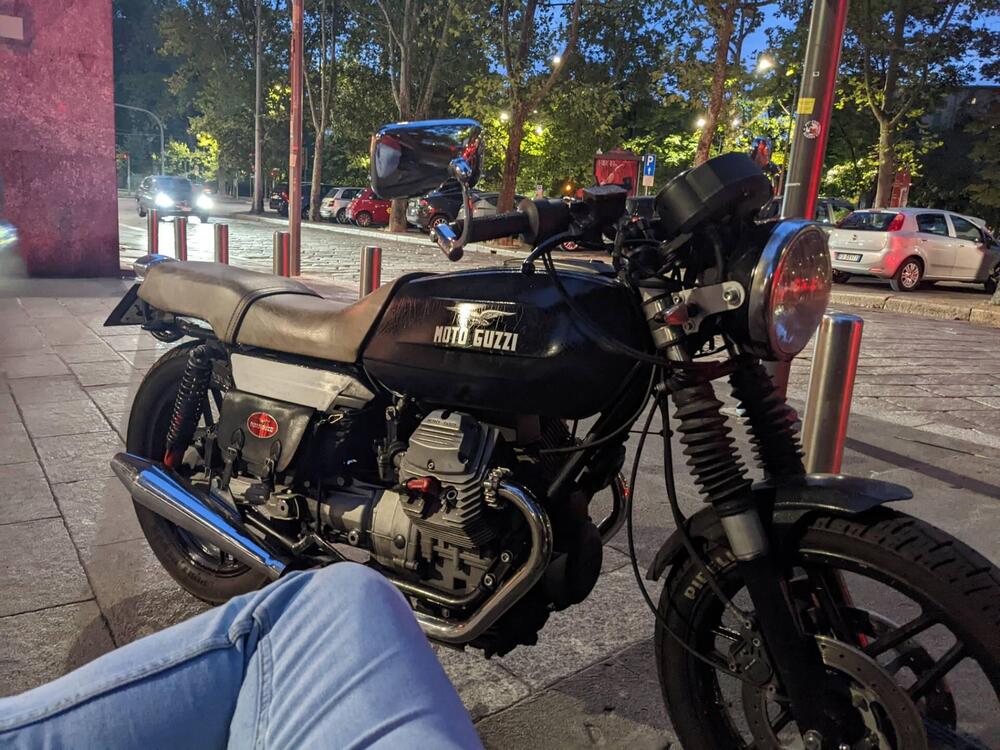 Moto Guzzi V 35 Imola (1980 - 85) (2)