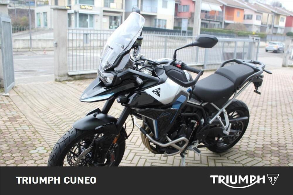 Triumph Tiger 900 Alpine Special Edition (2026) (9)