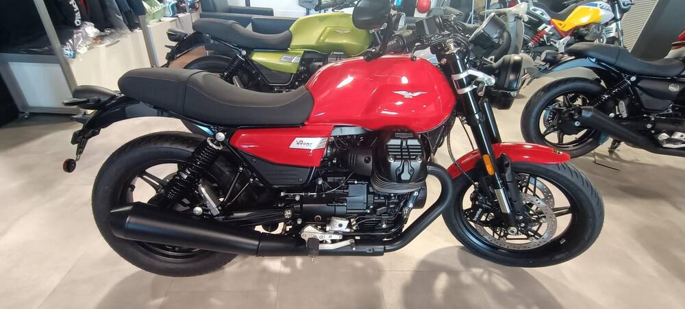 Moto Guzzi V7 Sport (2025 - 26)
