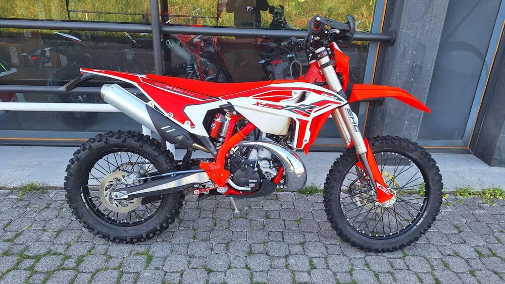 Betamotor RR X-PRO 200 2T Enduro (2025)