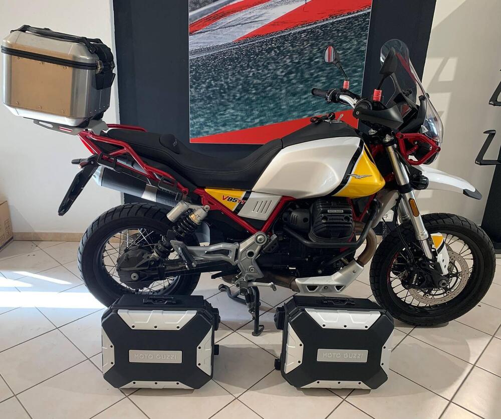 Moto Guzzi V85 TT (2019 - 20)
