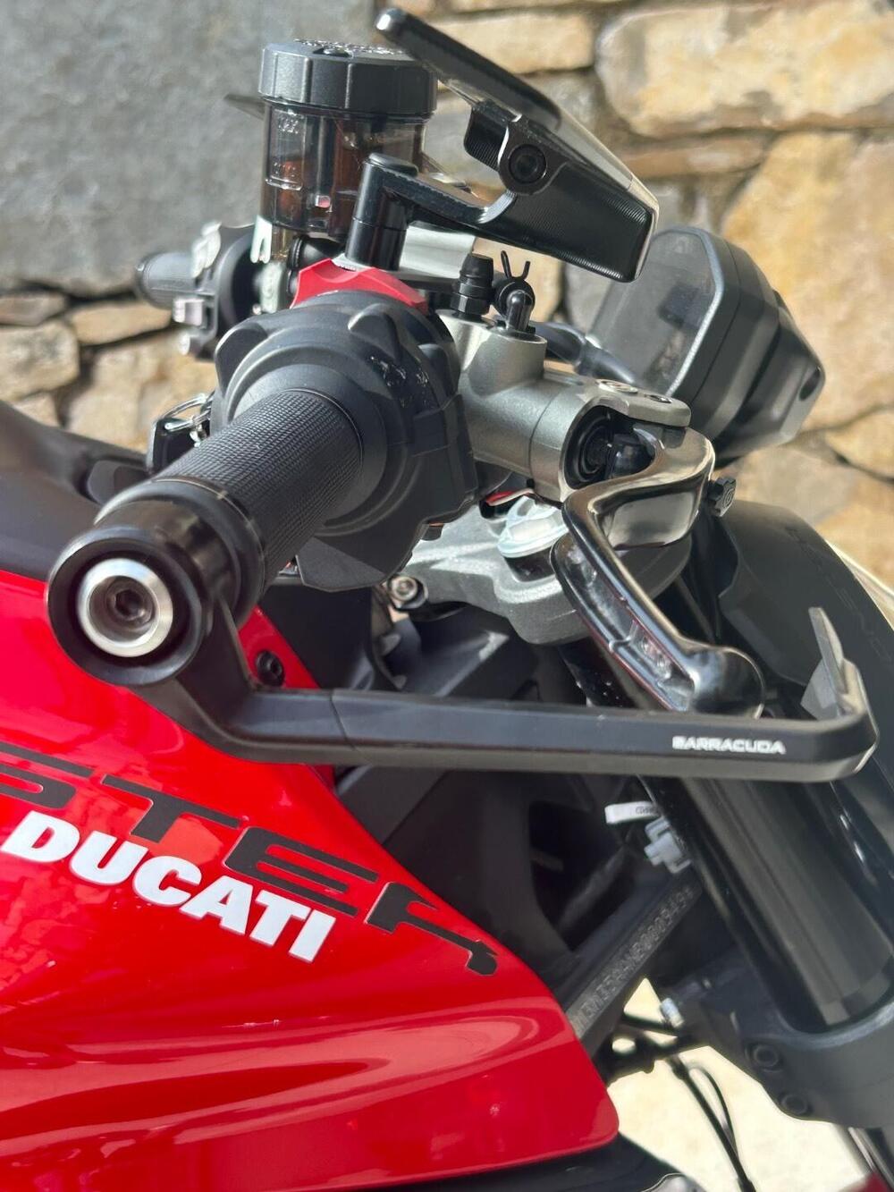 Ducati Monster 937 (2021 - 25) (4)