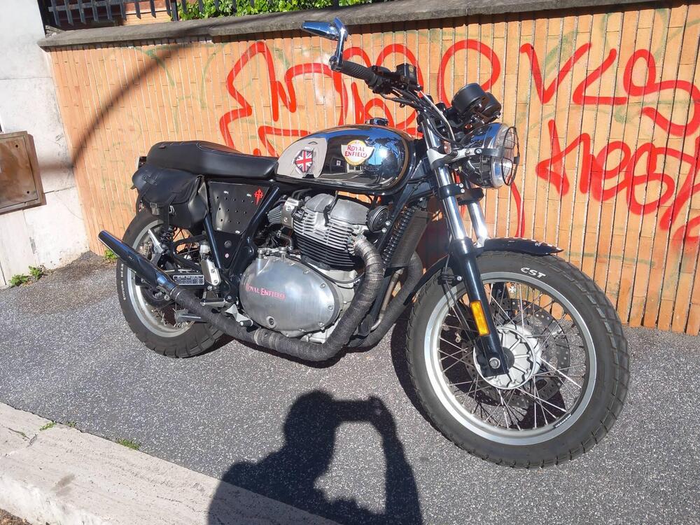 Royal Enfield Interceptor 650 Chrome (2020) (5)