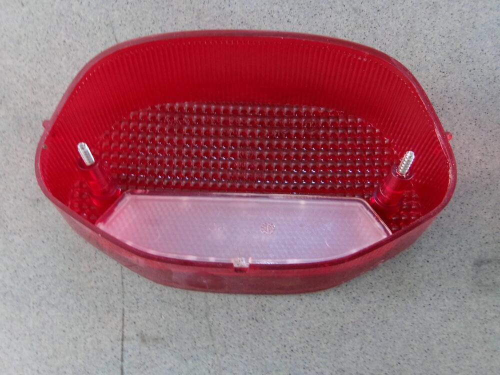 CRISTALLO FARO POSTERIORE BMW F 650 CS SCARVER (2)