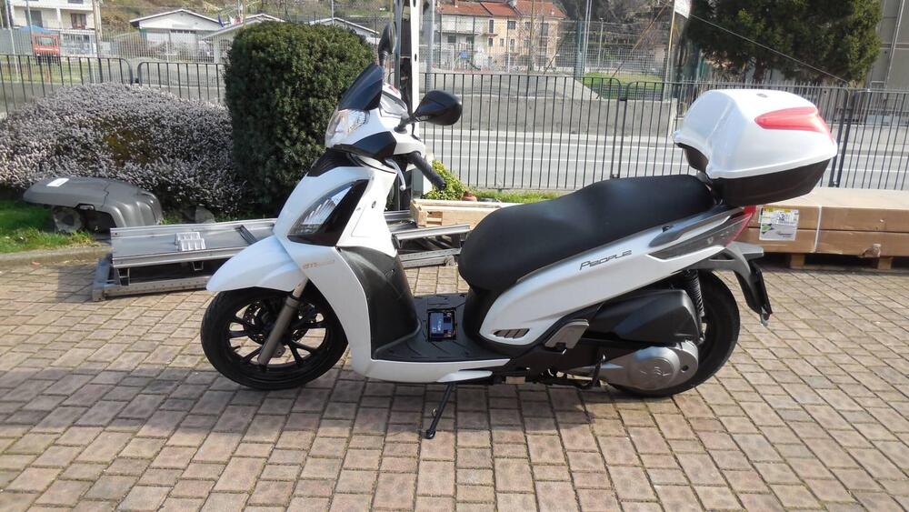 Kymco People 300i GT ABS (2010 - 17) (3)