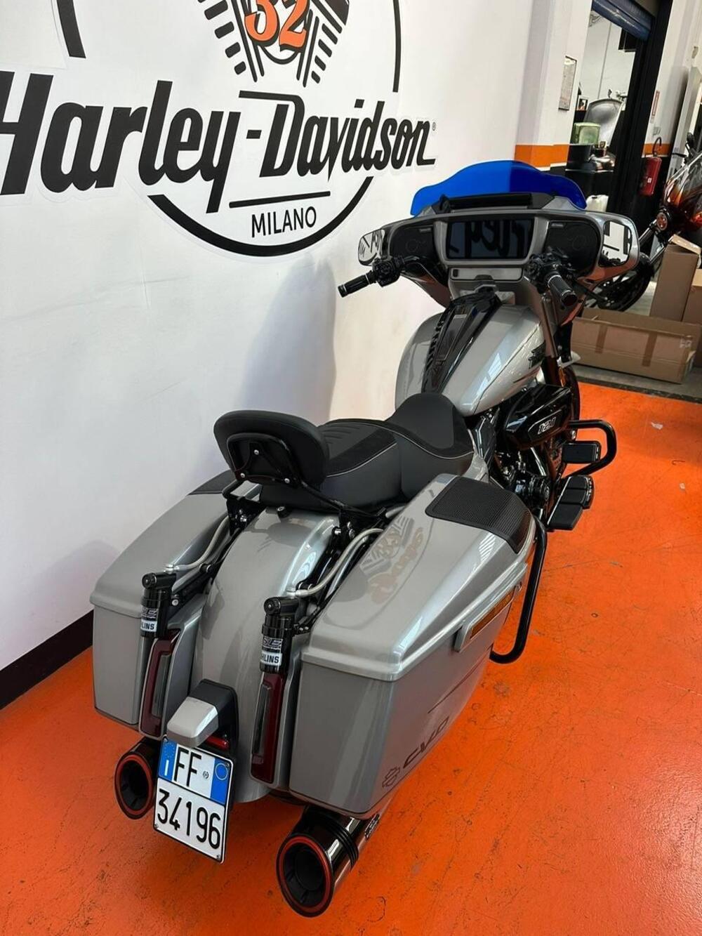 Harley-Davidson CVO Street Glide (2023) (2)