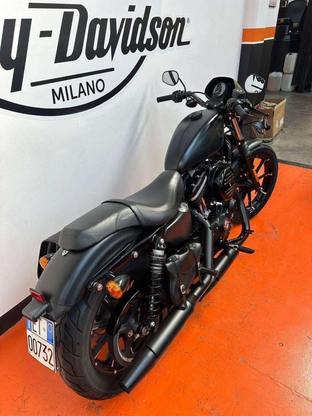 Harley-Davidson 883 Iron (2017 - 20) - XL 883N (2)