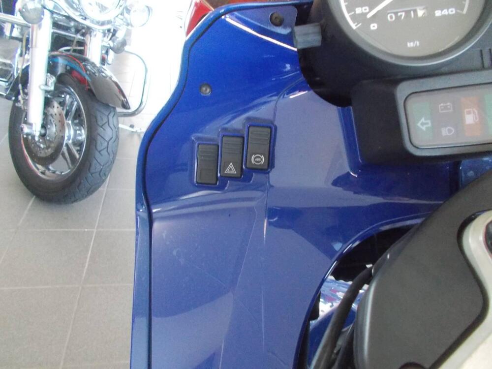 Bmw R 1100 RS ABS (6)