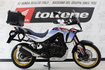 Honda Transalp XL750 (2025) usata