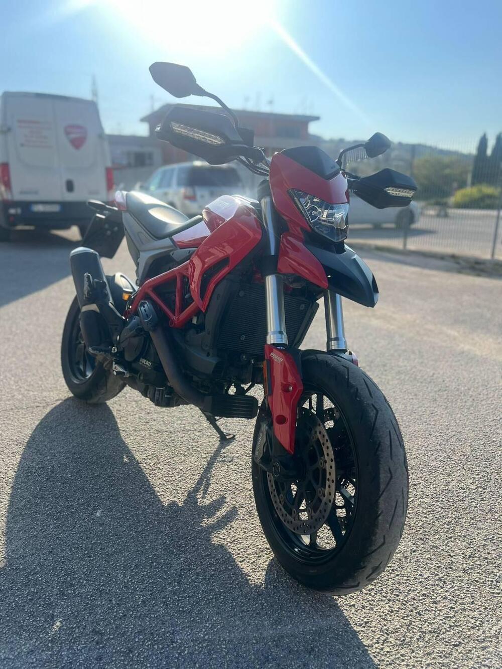 Ducati Hypermotard 939 (2016 - 18) (4)