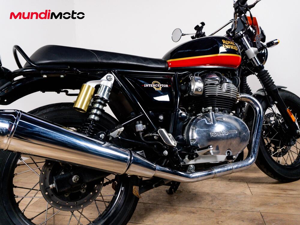 Royal Enfield Interceptor 650 (2021 - 26) (4)